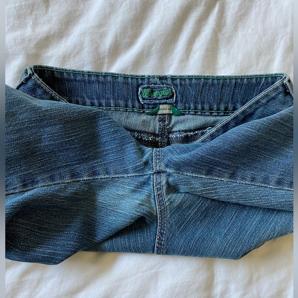 Wrangler Women's Dark Blue Denim Jeans with Embellished Back Pocket - Picture 4 of 10
